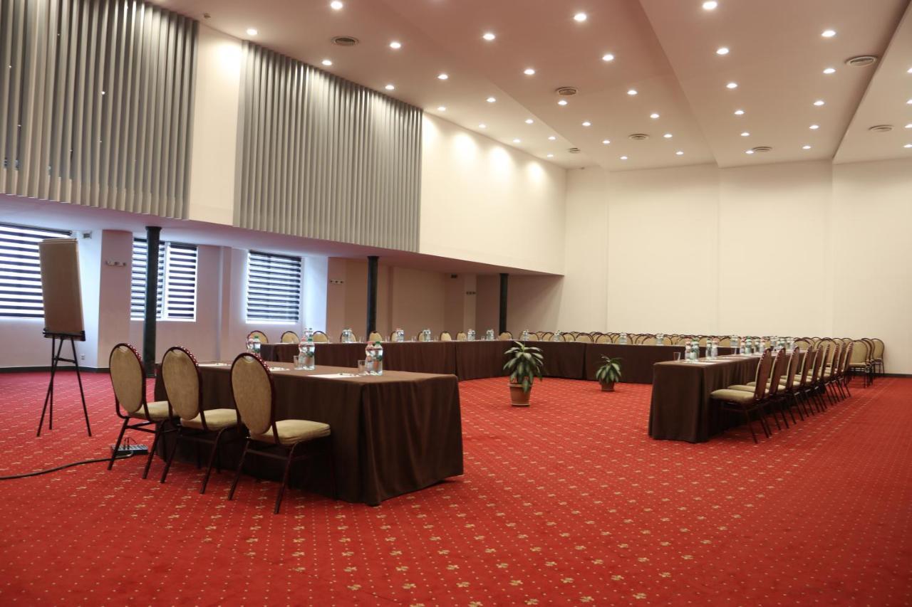 D'Plaza Hotel Tbilisi Luaran gambar