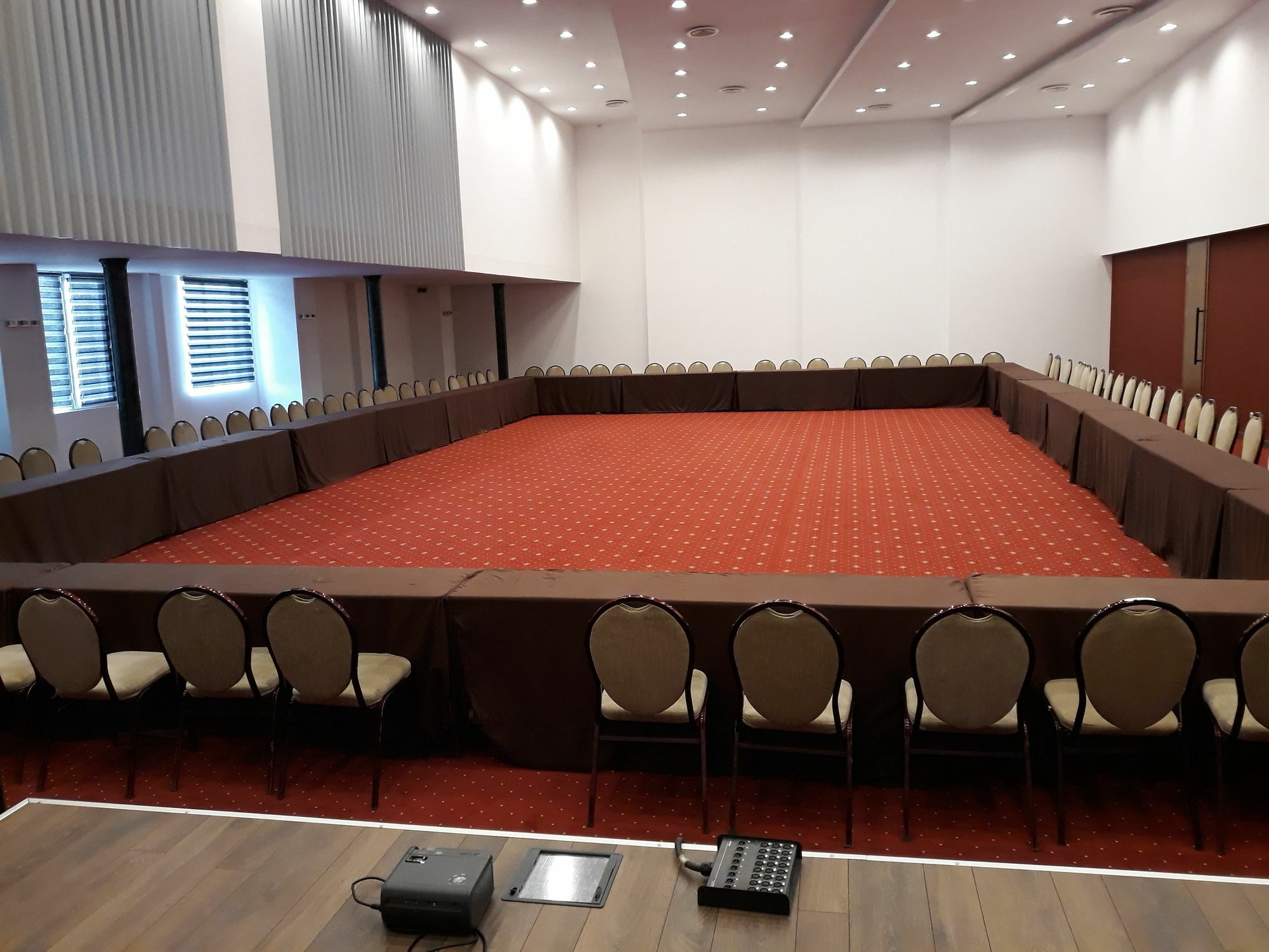 D'Plaza Hotel Tbilisi Luaran gambar